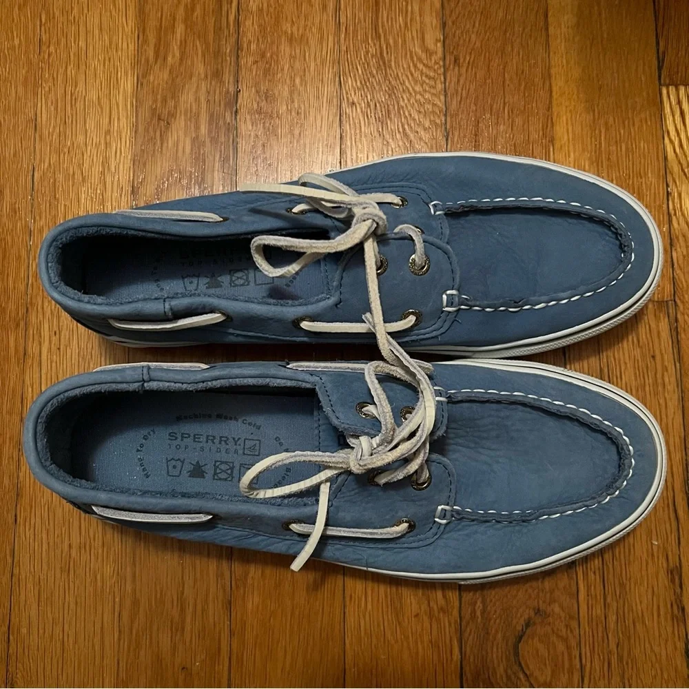Sperry topsider blue
